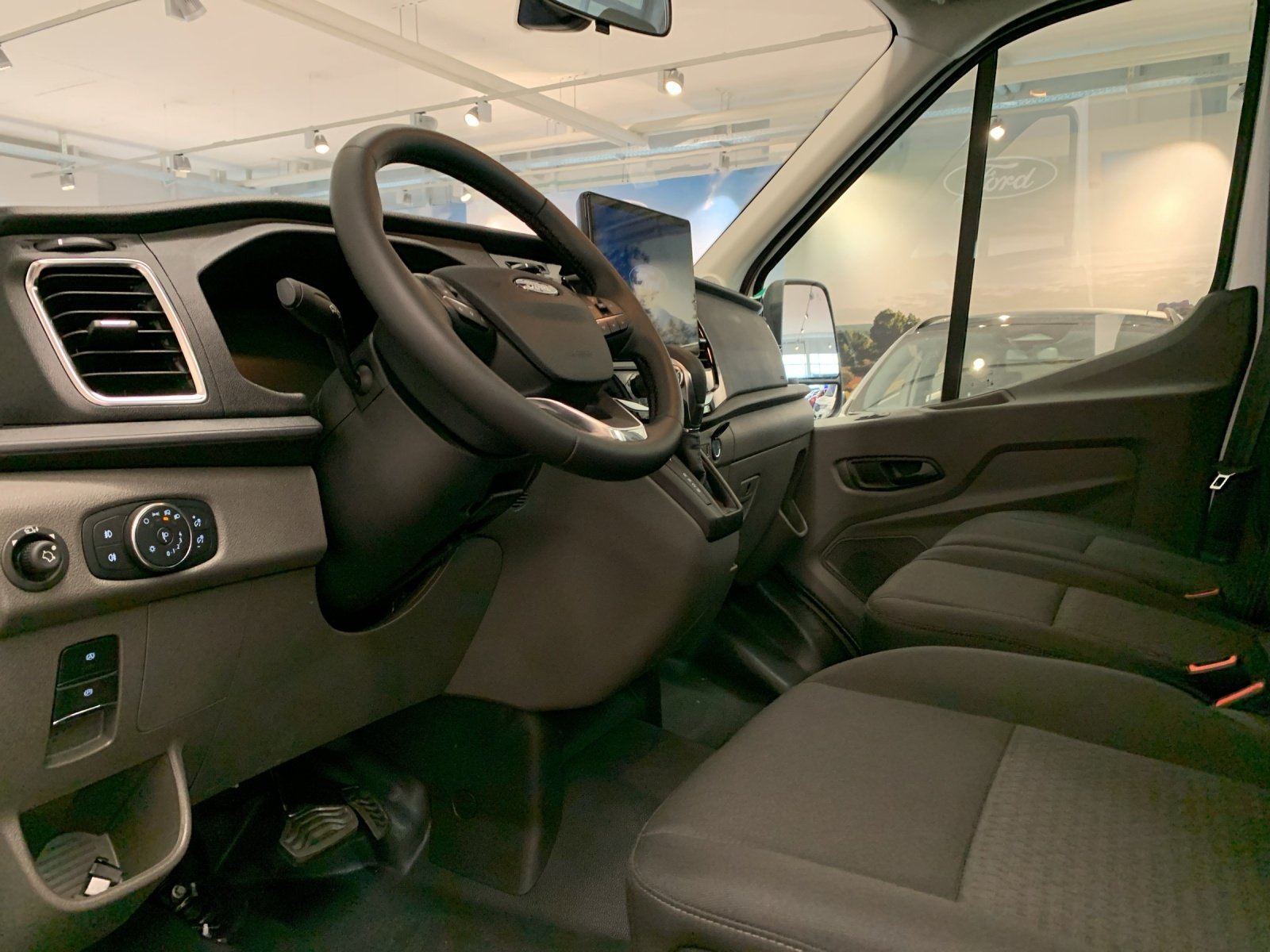 FORD Transit Kab.-Ch. 350 L3 2.0 EcoBlue 165 Trend, Diesel, Occasion / Utilisé, Automatique - 6