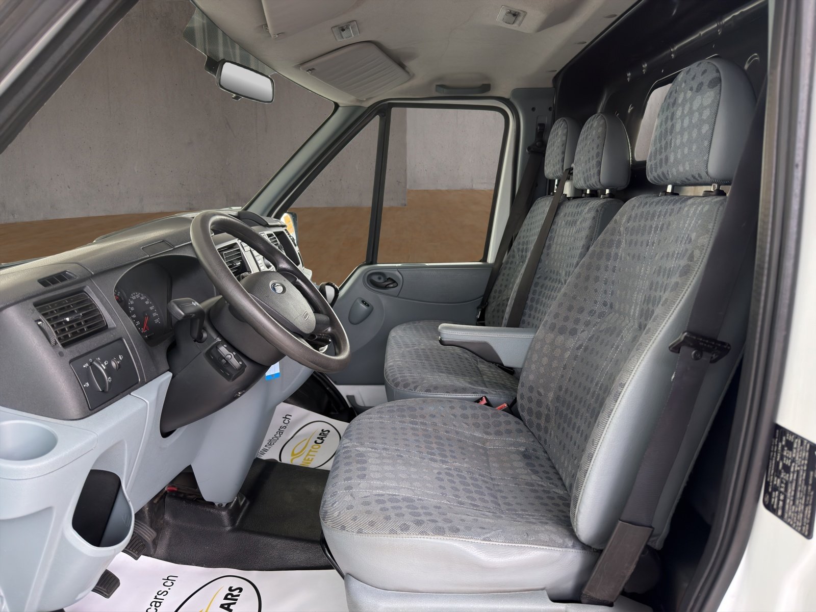 FORD Transit 2.2 TDCi 280 M, Diesel, Occasion / Utilisé, Manuelle - 6