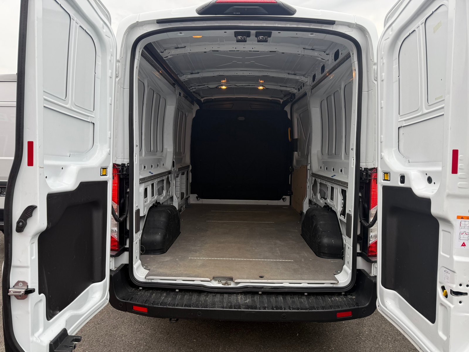 FORD Transit Van 350 L3 Trend 2.0 TDCi 130 FWD A, Diesel, Occasion / Gebraucht, Automatik - 3