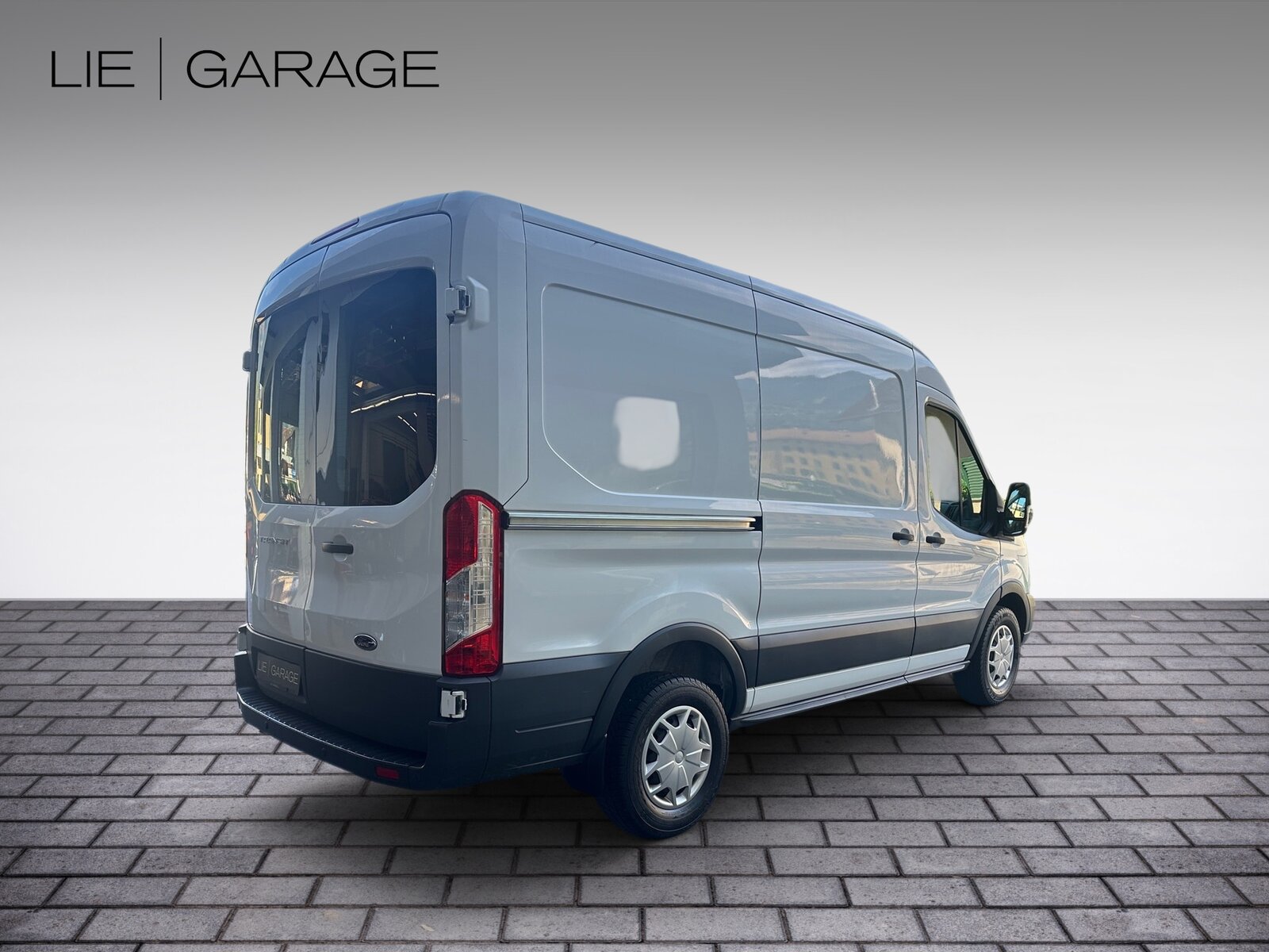 FORD Transit Van 350 L2 Ambiente 2.0 TDCi 130 FWD, Diesel, Occasion / Gebraucht, Handschaltung - 3