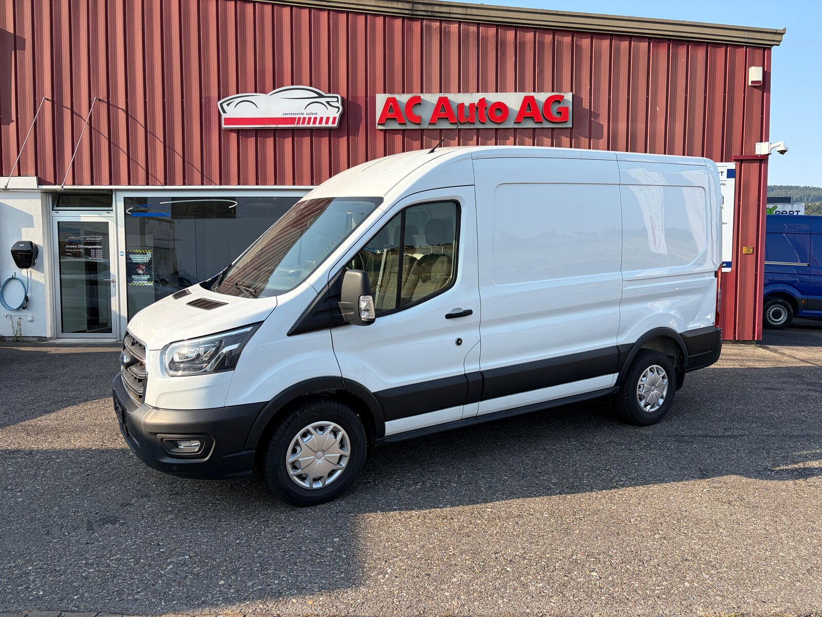 FORD Transit Van 350 L2 Trend 2.0 TDCi 170 HEV FWD