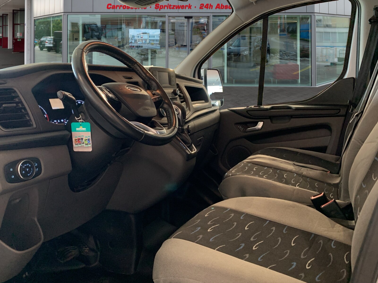 FORD Transit C Van 300 L1 2.0 TDCi 130 Trend, Diesel, Occasion / Gebraucht, Automatik - 7