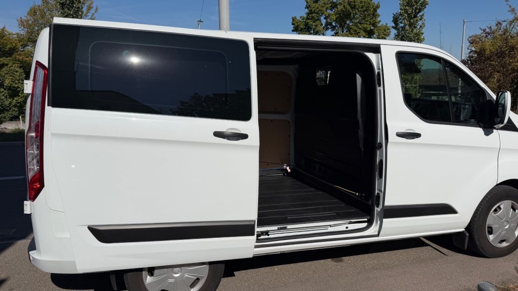 FORD TRANSIT Custom, Diesel, Occasion / Gebraucht, Automatik - 4