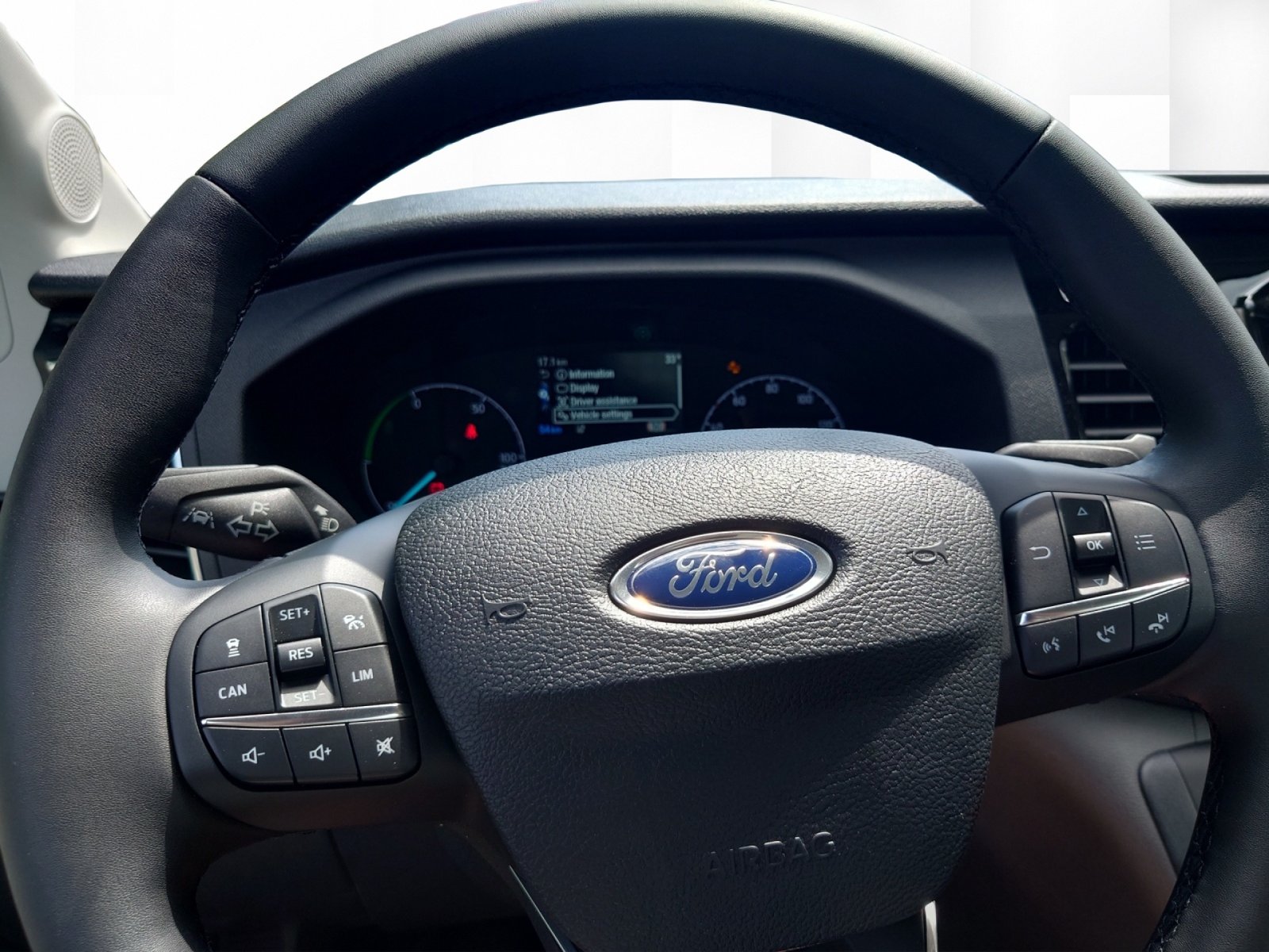 FORD TRANSIT C/CAB 350L TREND 67KWH 200 RWD, Elettrica, Auto dimostrativa, Automatico - 7