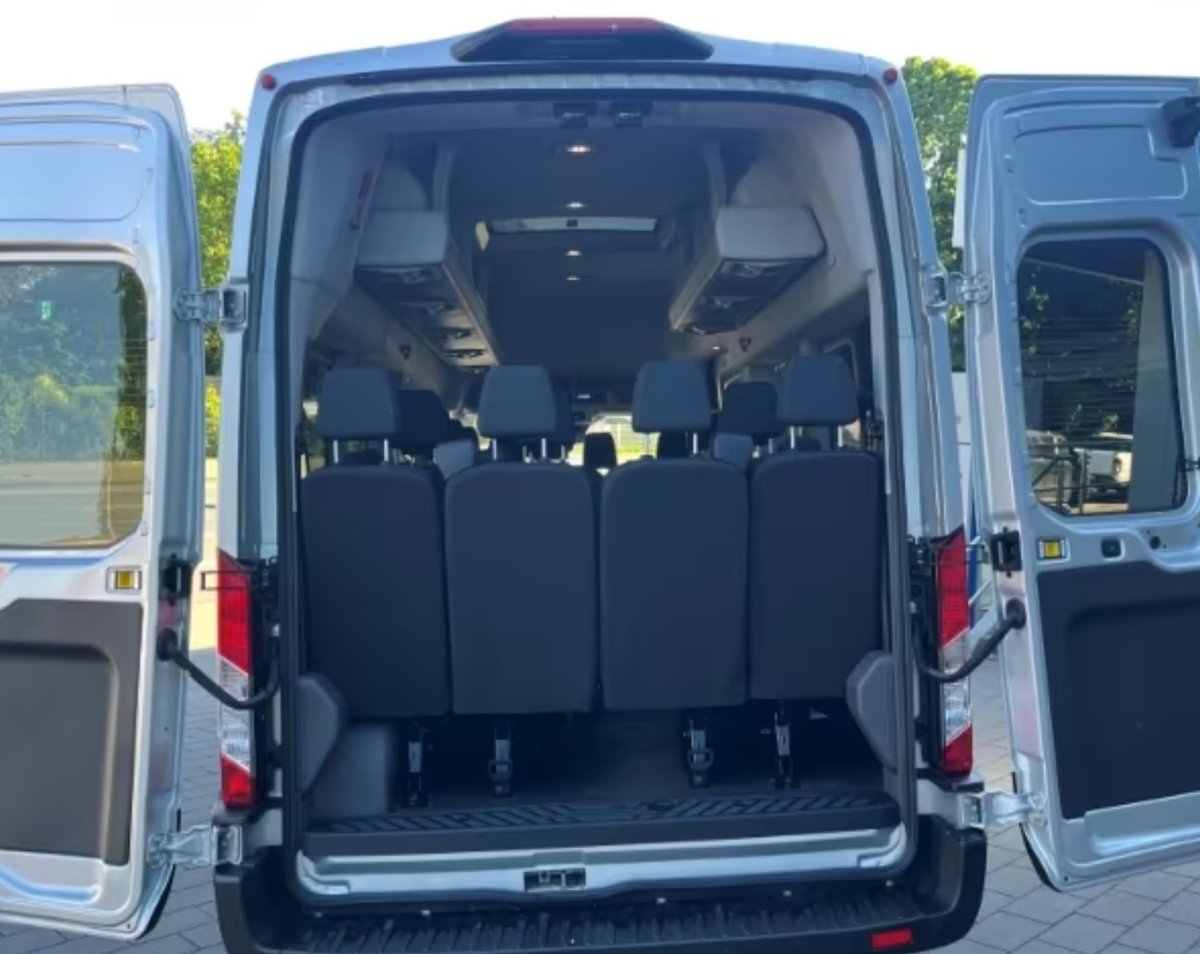 FORD Transit 460 L4H3 RWD A 18-Sitzer, Diesel, Auto nuove, Automatico - 2
