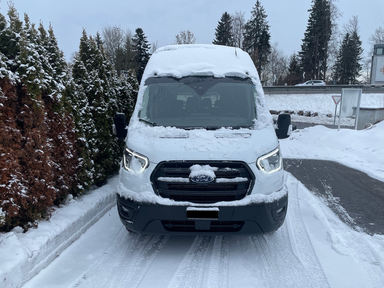 FORD Transit 460 L4 RWD A mit Standheizung und Sitzheizung, Diesel, Voiture nouvelle, Automatique - 2