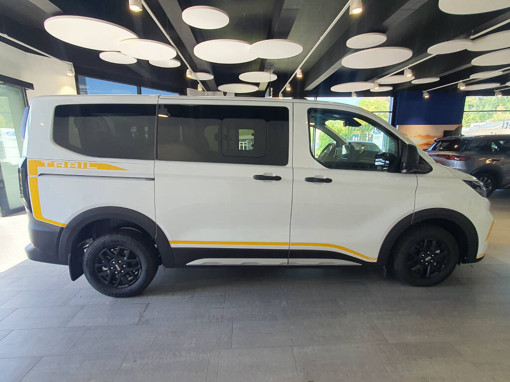 FORD Transit C Kombi 320 L1 2.0 EcoBlue 136 Trail 4x4, Diesel, Auto nuove, Automatico - 4