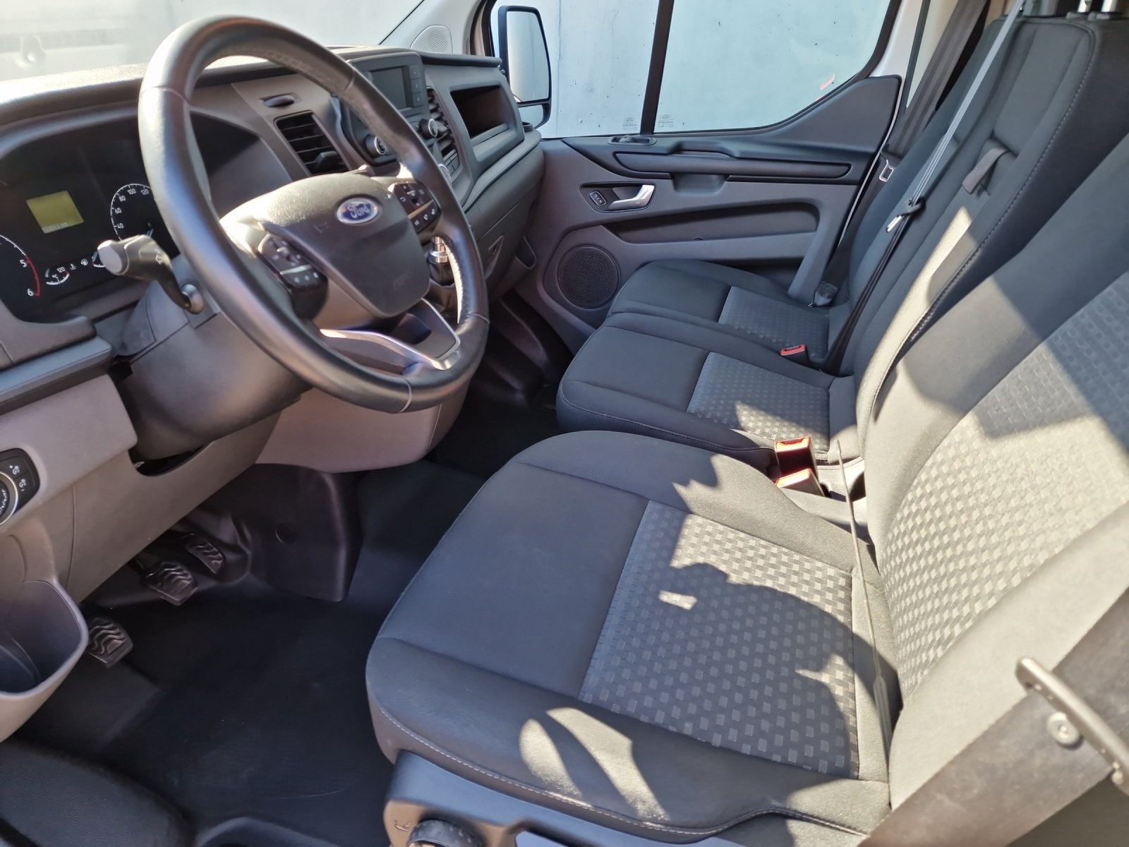 FORD Transit C Van 300 L2H2 2.0 TDCi 105 Trend, Diesel, Occasion / Gebraucht, Handschaltung - 4