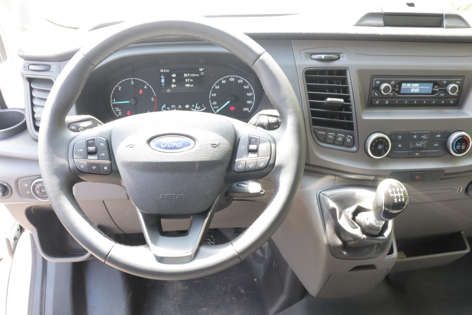 FORD Transit Van 350 L4H3 2.0 EcoBlue 130 Trend, Diesel, Occasion / Gebraucht, Handschaltung - 3