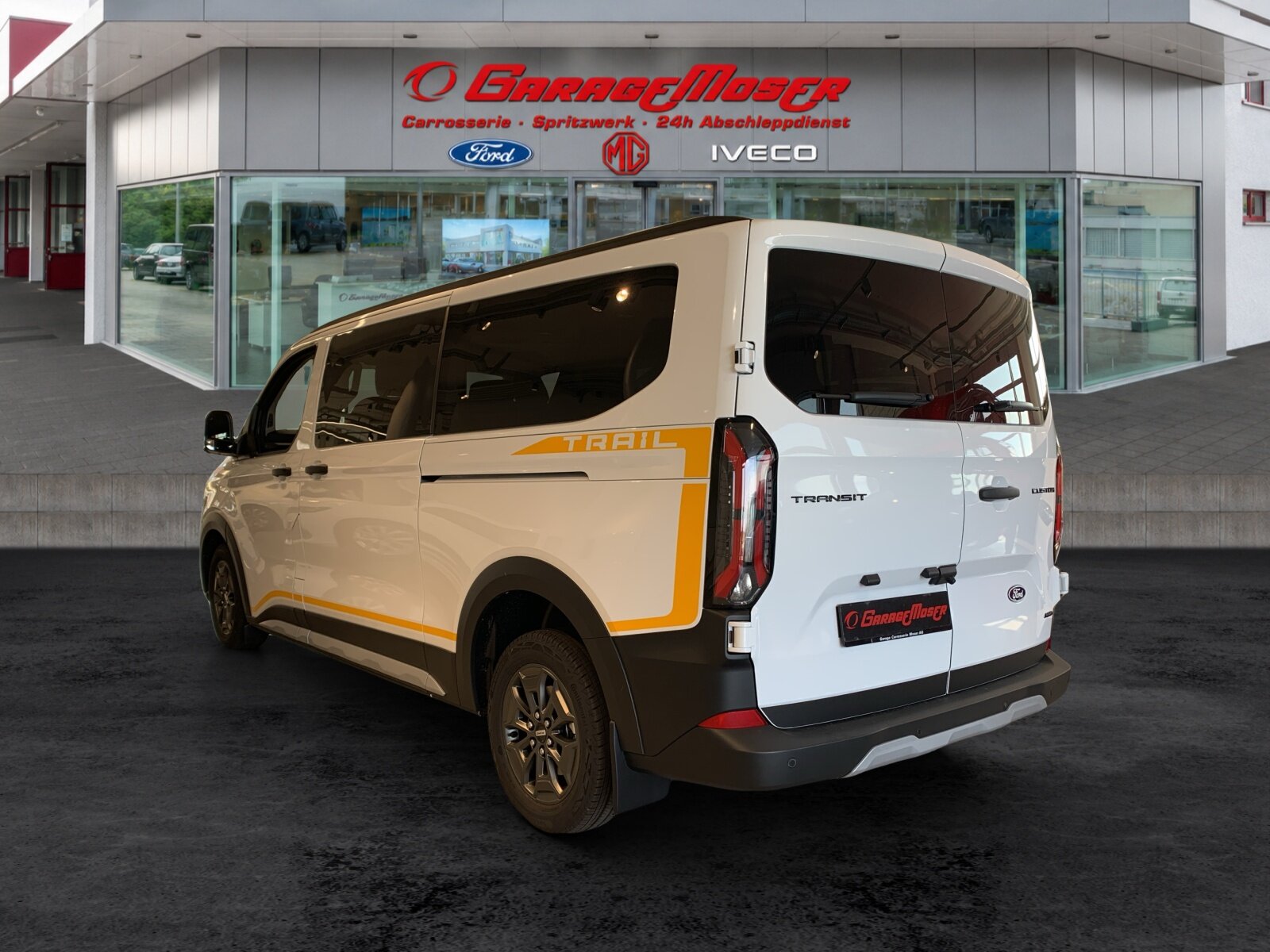 FORD Transit C Kombi 320 L2 136 Trail 4x4, Diesel, Occasion / Gebraucht, Automatik - 4