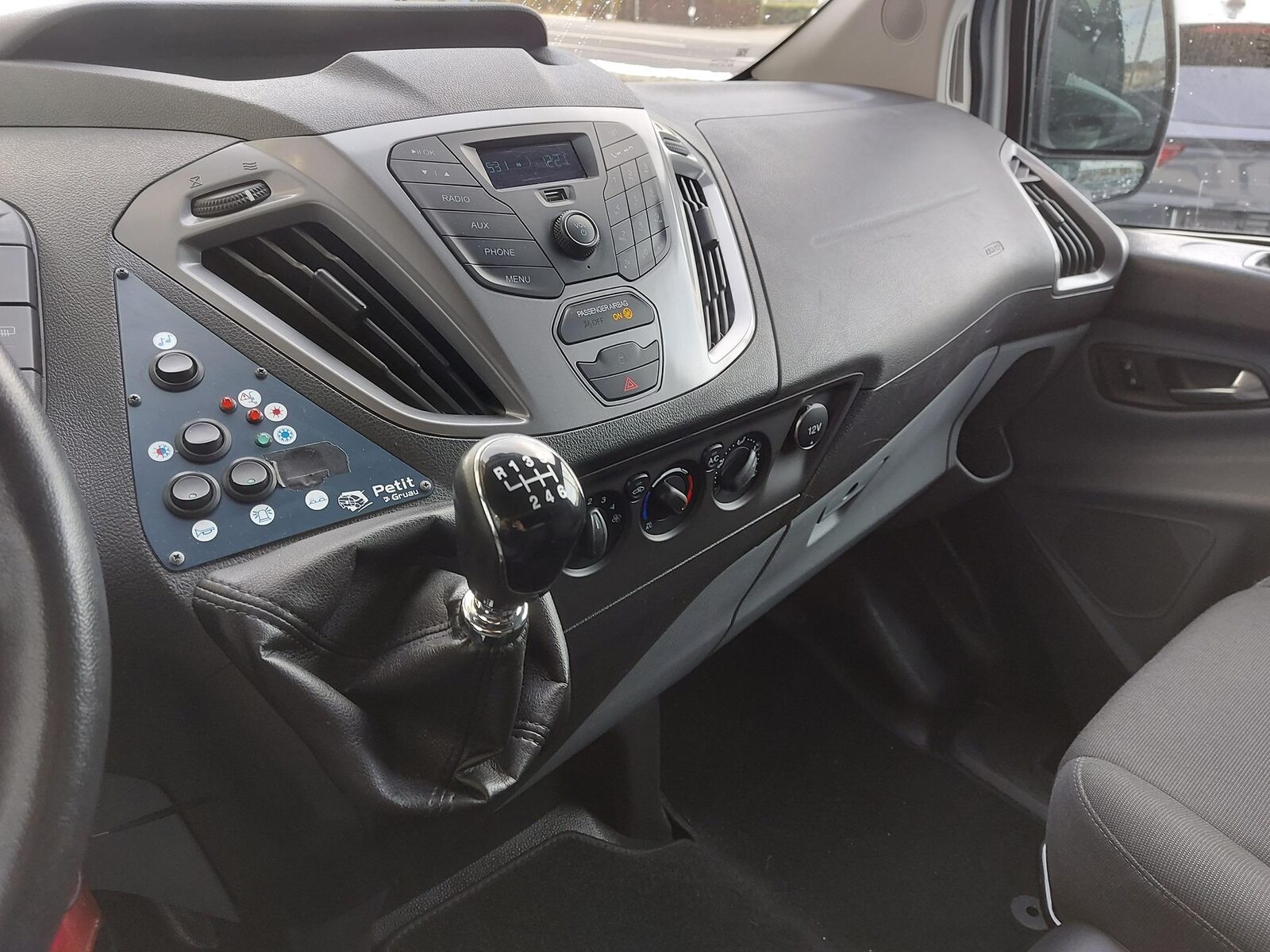 FORD Transit C Kombi 300 L1 2.2 TDCi 125 Trend "Liegetransport", Diesel, Occasion / Gebraucht, Handschaltung - 7