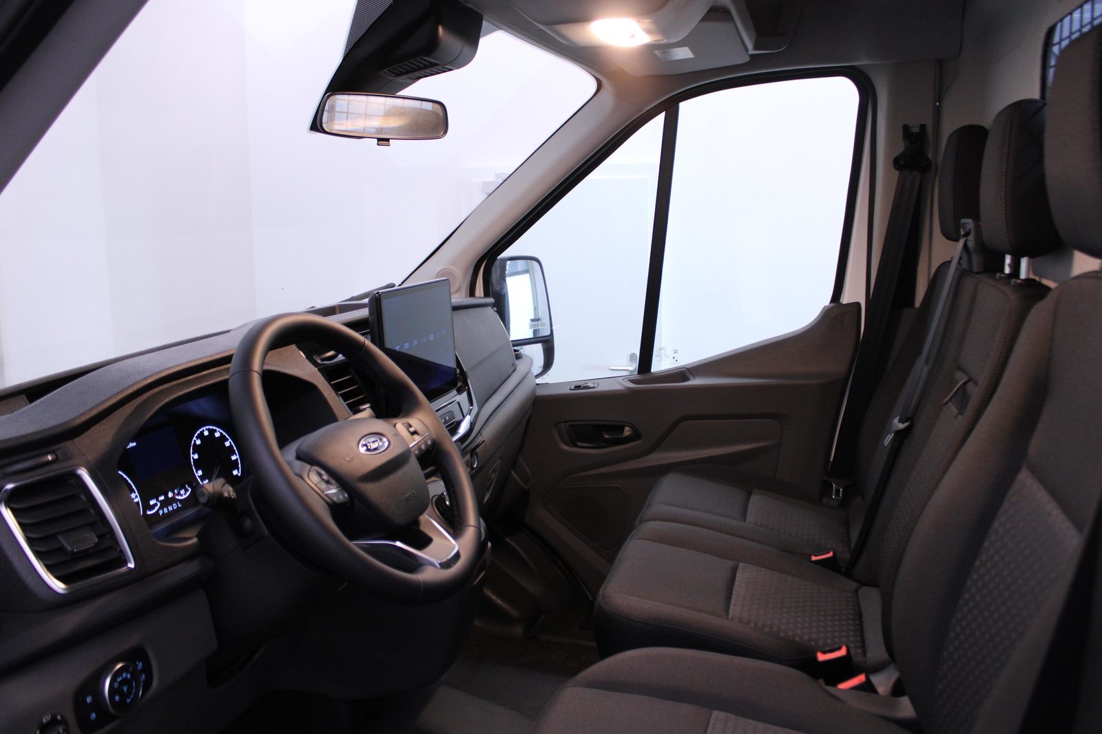 FORD E-Transit Van 350 L2H2 67kWh Trend, Elettrica, Auto dimostrativa, Automatico - 6