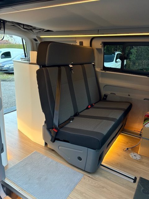 FORD Transit C Nugget 320 L1 2.0 EcoBlue 170 Titanium, Diesel, Voiture de démonstration, Automatique - 4