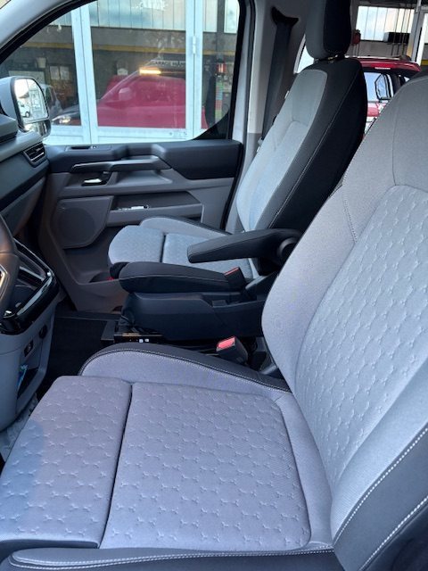 FORD Transit C Nugget 320 L1 2.0 EcoBlue 170 Titanium, Diesel, Voiture de démonstration, Automatique - 7