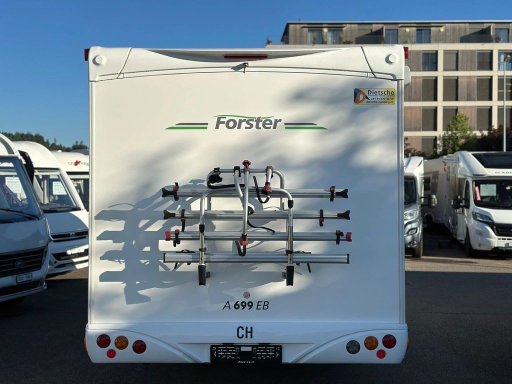FORSTER A669 EB**Längsbett**5 Pers.**423Kg Nutzlast**6.90m Länge**, Diesel, Second hand / Used, Manual - 6