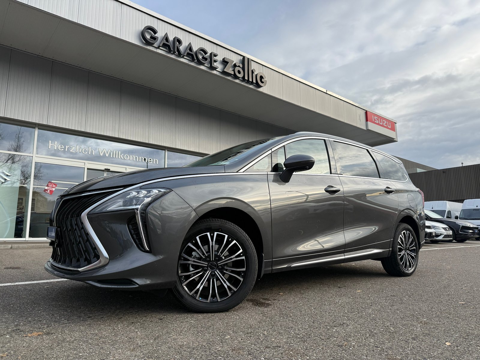 FORTHING 4 U-Tour 1.5 Turbo PHEV, Hybride Rechargeable Essence/Électricité, Voiture nouvelle, Automatique - 2