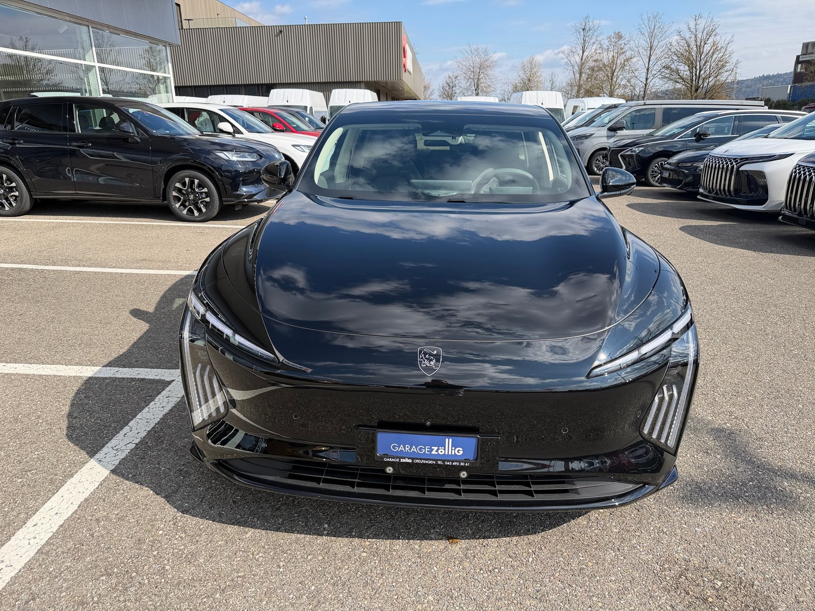 FORTHING 7 REEV 28 kWh, Plug-in-Hybrid Benzin/Elektro, Neuwagen, Automatik - 3