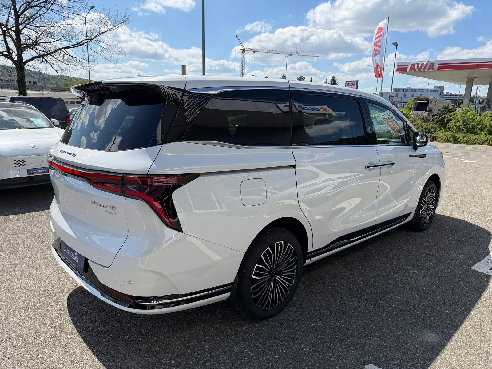 FORTHING 9 1.5T PHEV 7 Sitze Full Option Plugin 0.99 Leasing, Hybride Rechargeable Essence/Électricité, Voiture nouvelle, Automatique - 7