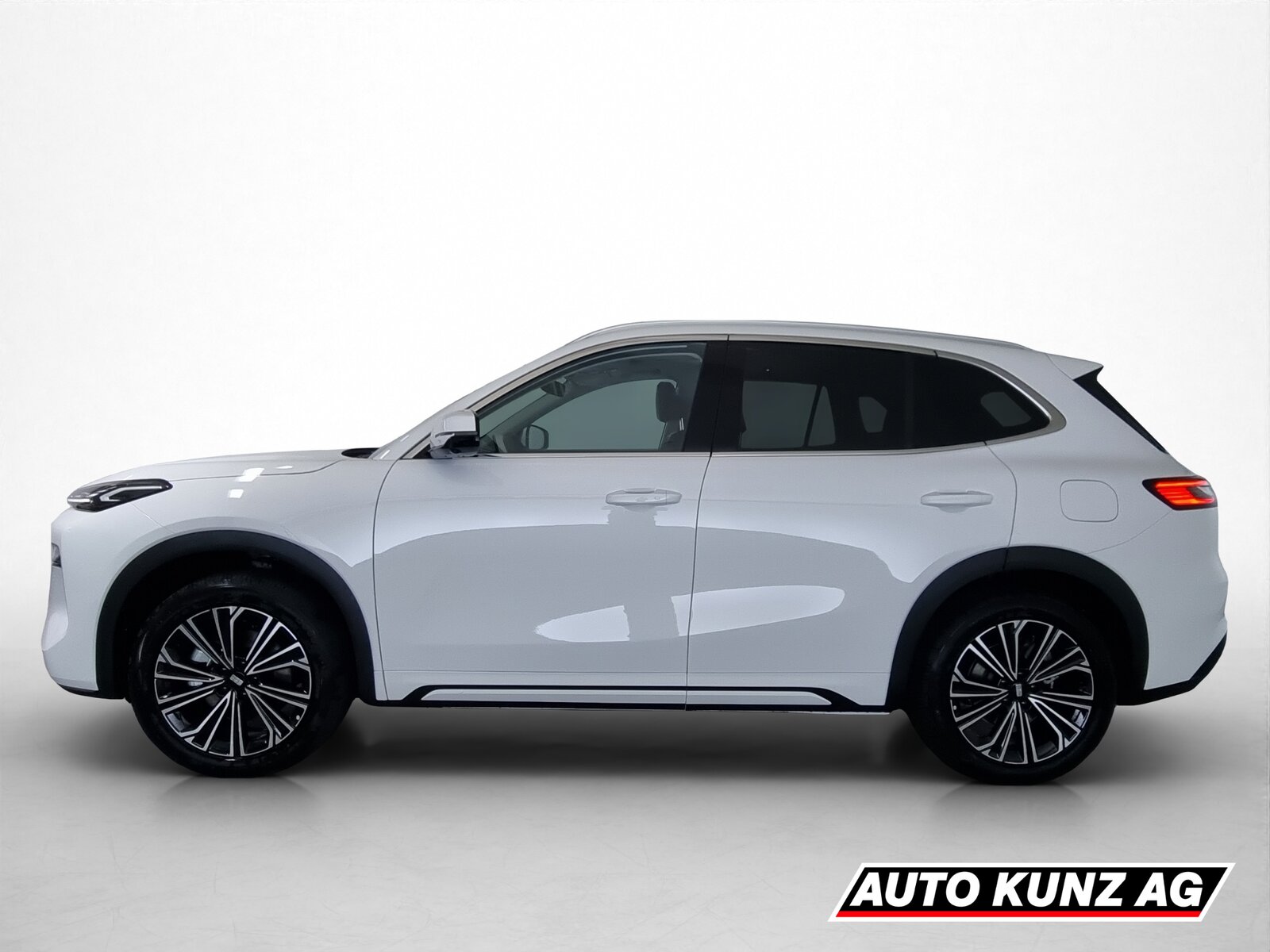 GEELY STARRAY EM-i LAUNCH EDITION, Plug-in-Hybrid Petrol/Electric, Pre-registered new car, Automatic - 3
