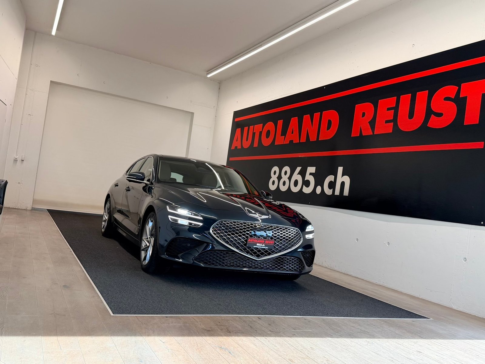 GENESIS G70 Shooting Brake 2.0 T Plus Luxus AT8 AWD