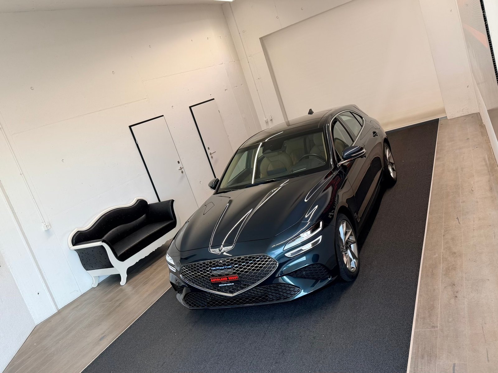 GENESIS G70 Shooting Brake 2.0 T Plus Luxus AT8 AWD, Benzina, Occasioni / Usate, Automatico - 4