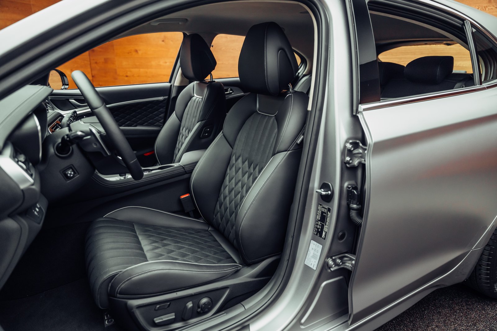 GENESIS G70 Shooting Brake 2.2 CRDI Sport AT8 AWD, Diesel, Occasion / Utilisé, Automatique - 6