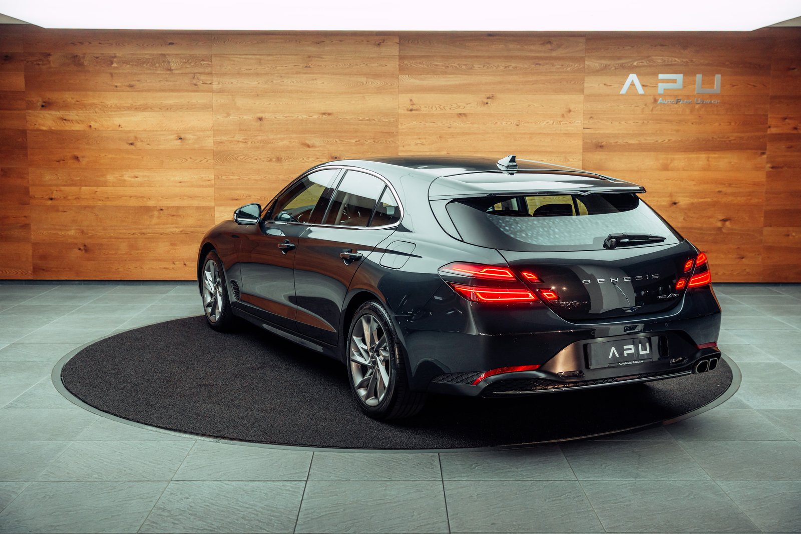 GENESIS G70 Shooting Brake 2.2 CRDI Luxus AT8 AWD, Diesel, Second hand / Used, Automatic - 3