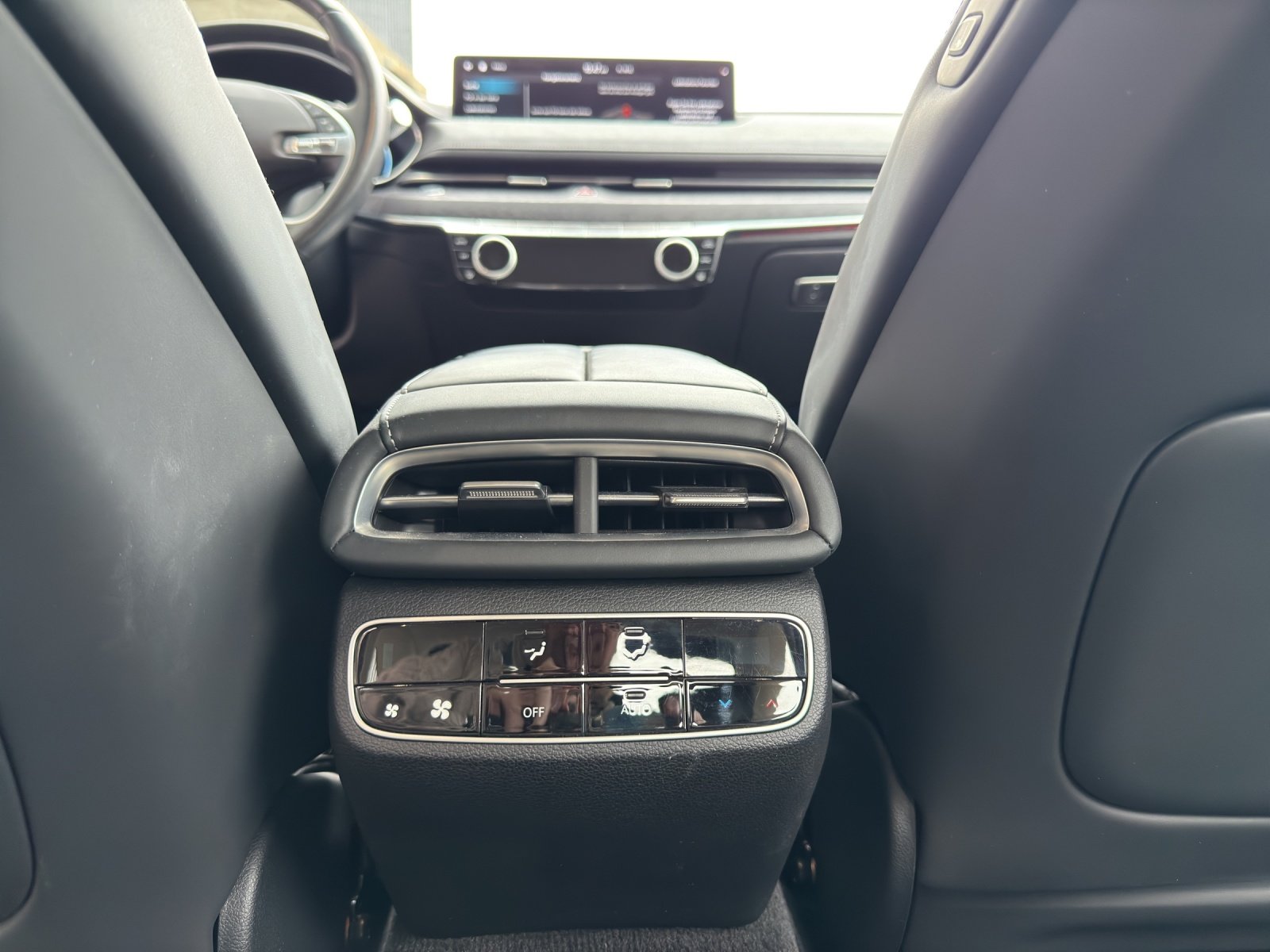 GENESIS G80 Electrificed Luxury 87,2kWh AWD, Électrique, Occasion / Utilisé, Automatique - 7