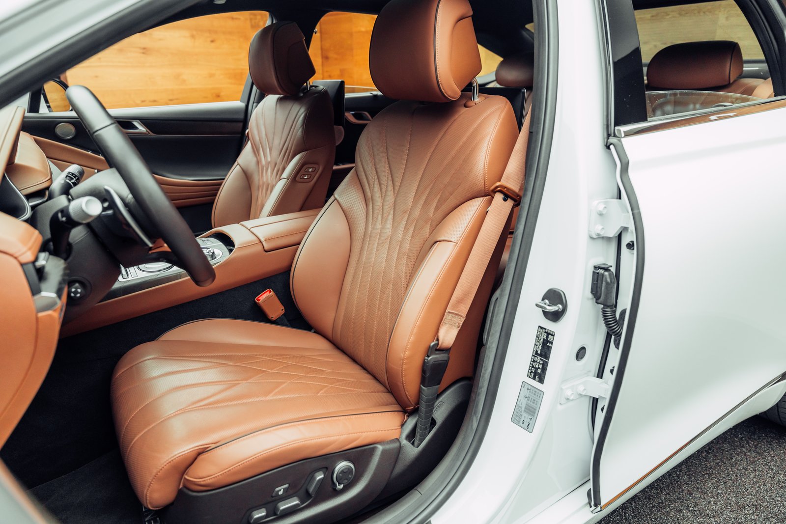 GENESIS G80 2.5 TGDI Luxus AT8 AWD, Petrol, Second hand / Used, Automatic - 6