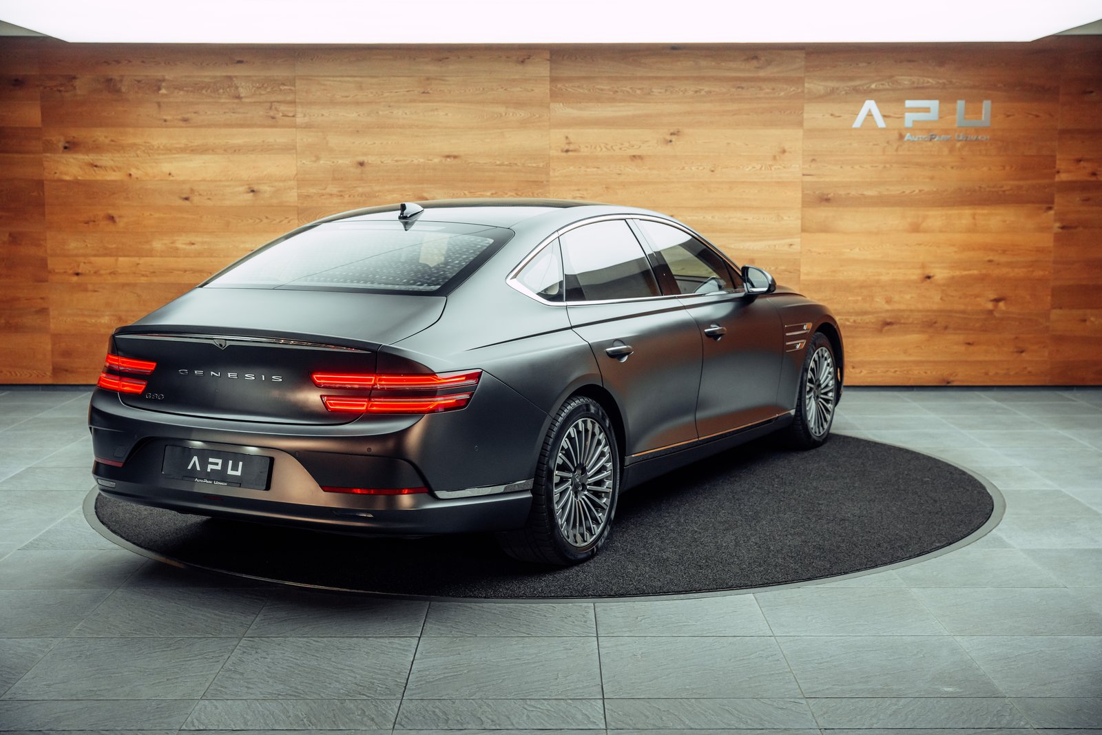 GENESIS G80 Electrificed Luxury 87,2kWh AWD, Electric, Second hand / Used, Automatic - 2