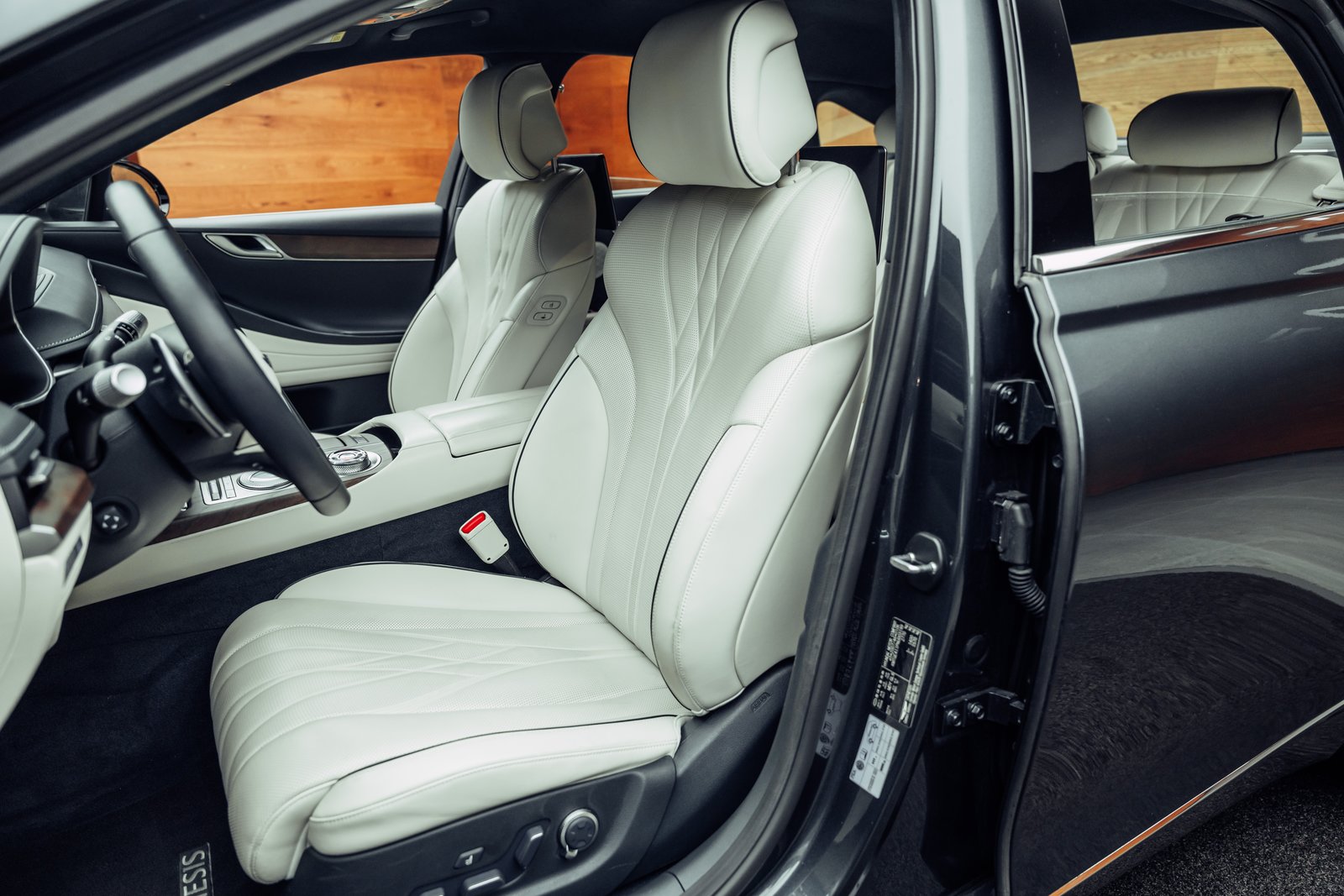 GENESIS G80 Electrificed Luxury 87,2kWh AWD, Electric, Second hand / Used, Automatic - 5