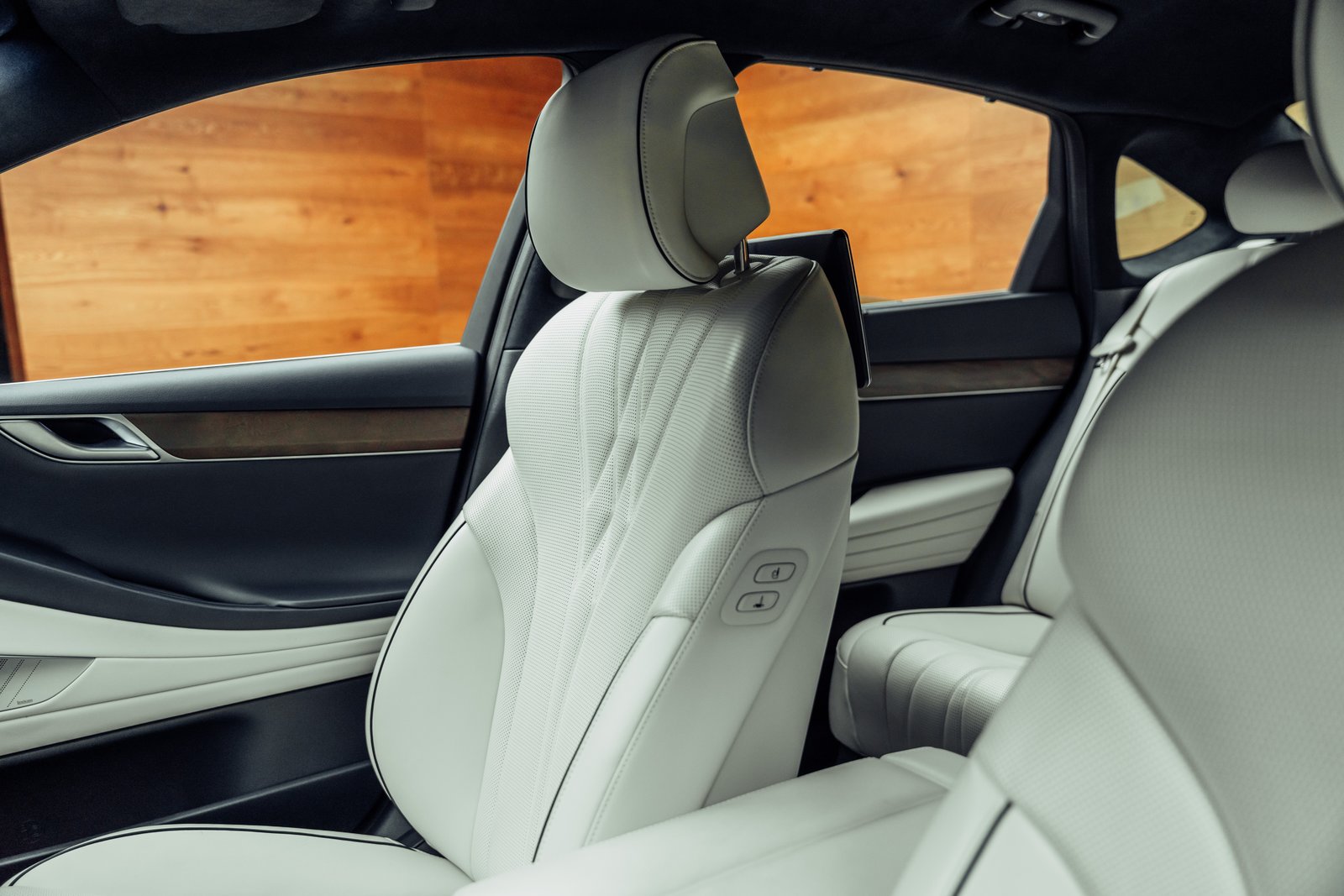 GENESIS G80 Electrificed Luxury 87,2kWh AWD, Electric, Second hand / Used, Automatic - 6
