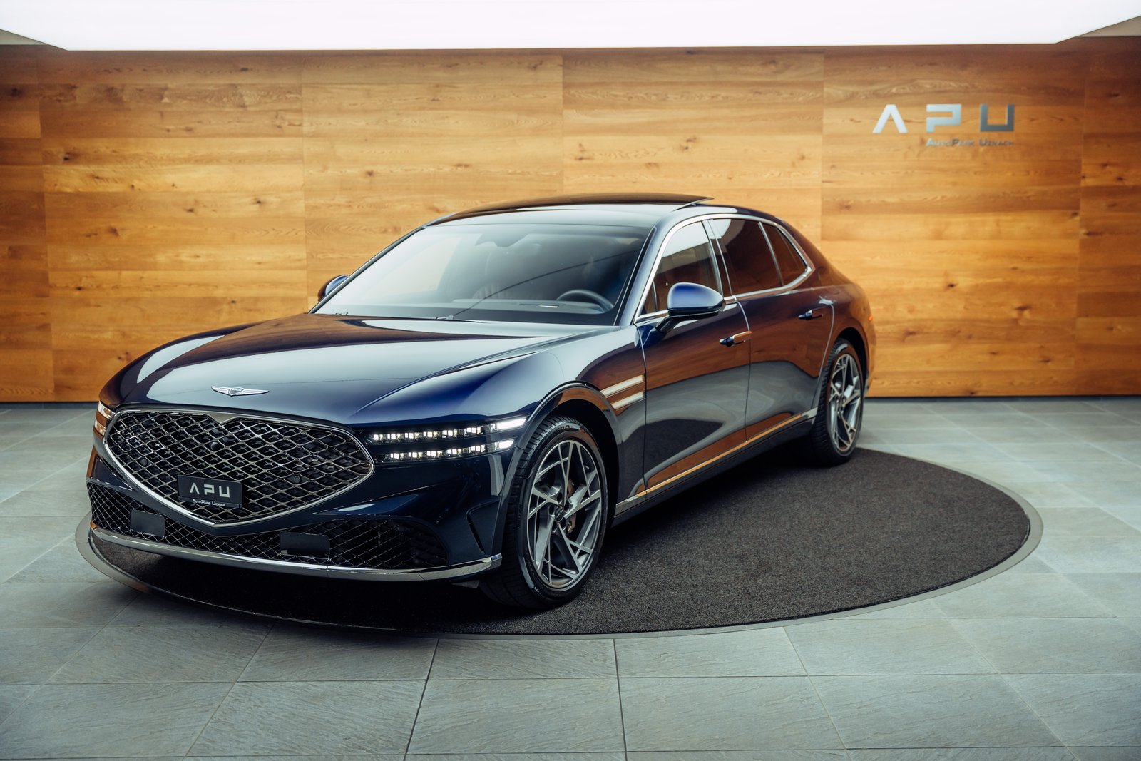 GENESIS G90 Luxury Plus AWD, Petrol, Second hand / Used, Automatic - 4