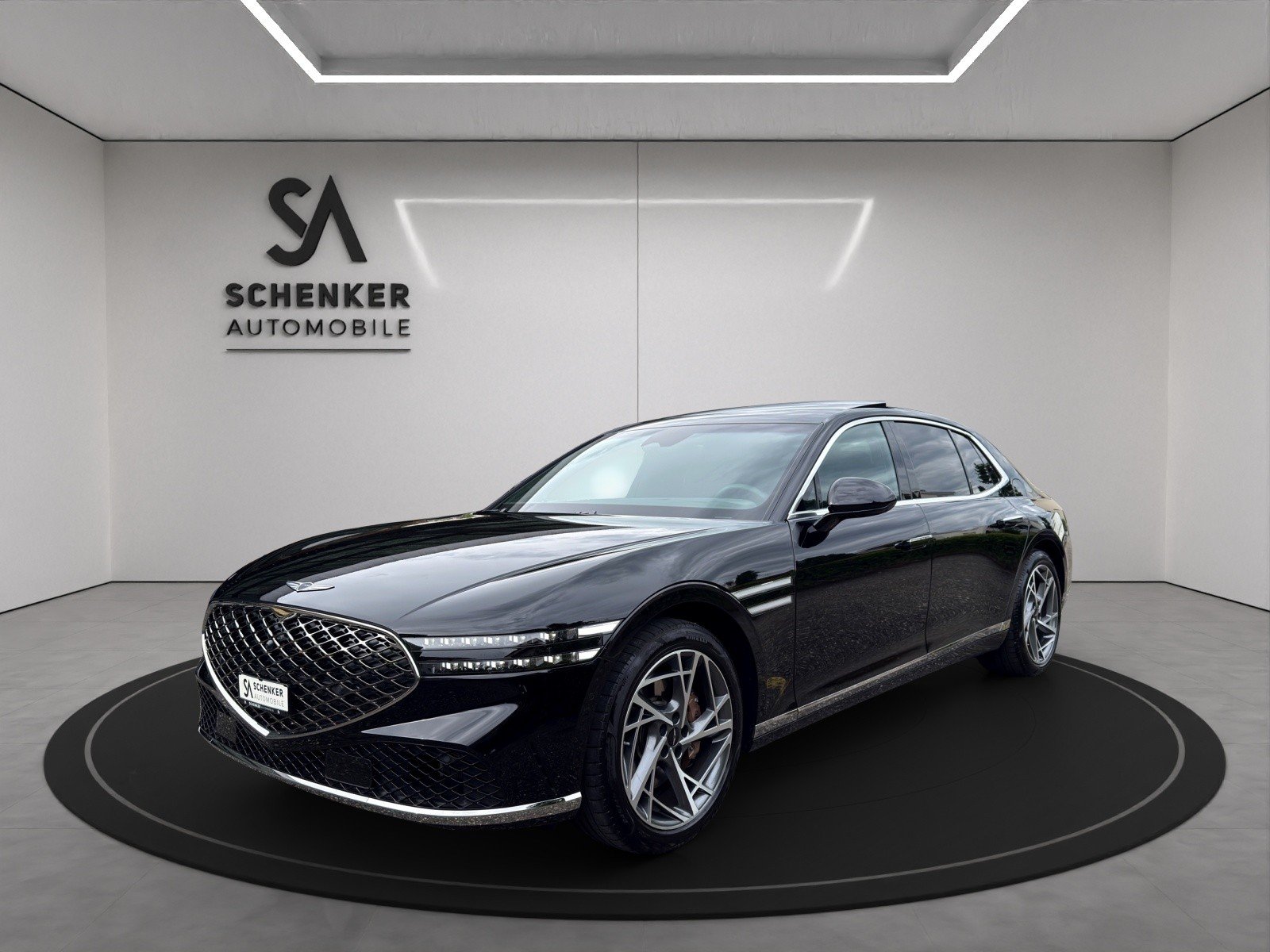 GENESIS G90 Luxury