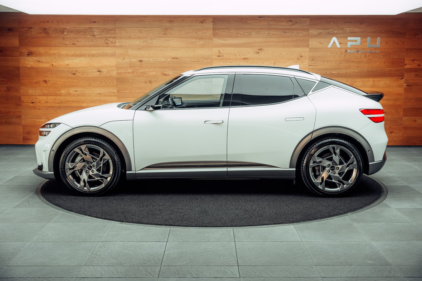 GENESIS GV60 77.4 kWh Sport Plus AWD, Elektro, Occasion / Gebraucht, Automat - 4