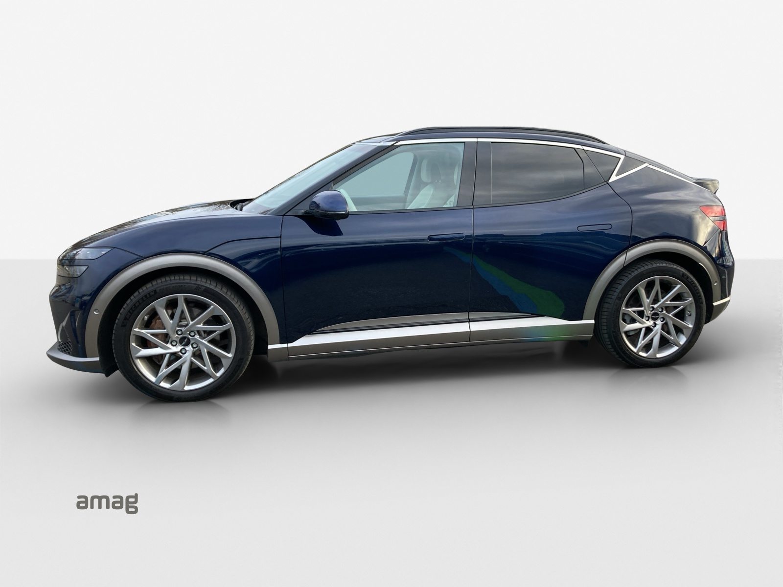 GENESIS GV60 168 kW Sp. AWD, Elektro, Occasion / Gebraucht, Automatik - 2