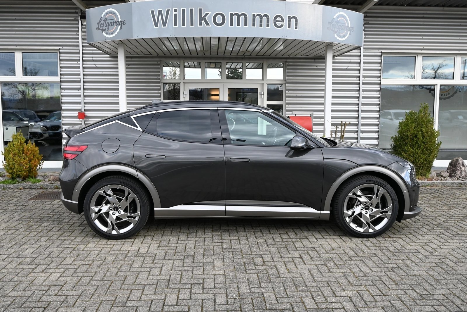 GENESIS GV60 77.4 kWh Sport Plus AWD 490PS 4X4 (CH Auto) + W, Electric, Second hand / Used, Automatic - 6