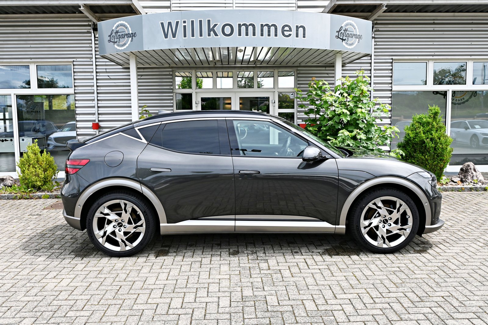 GENESIS GV60 77.4 kWh Sport Plus AWD 490PS 4X4 (CH Auto) + W, Electric, Second hand / Used, Automatic - 6