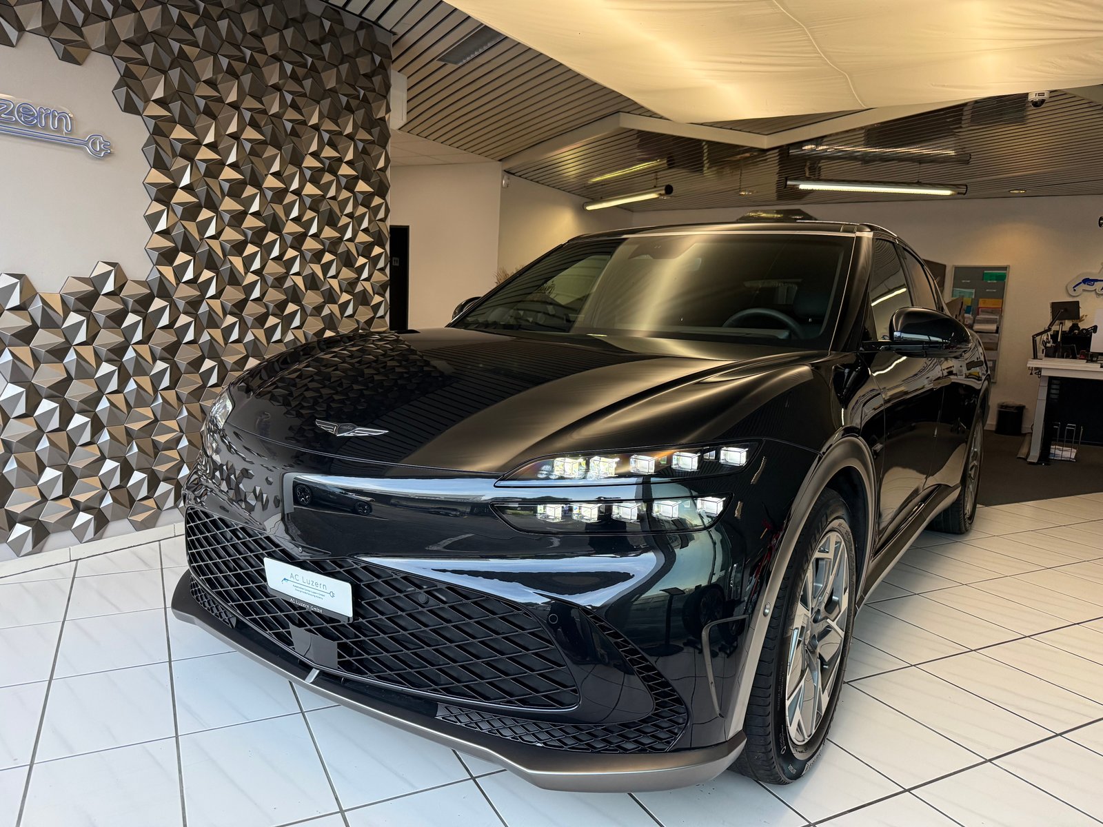 GENESIS GV60 77.4 kWh Premium SoH 97.7
