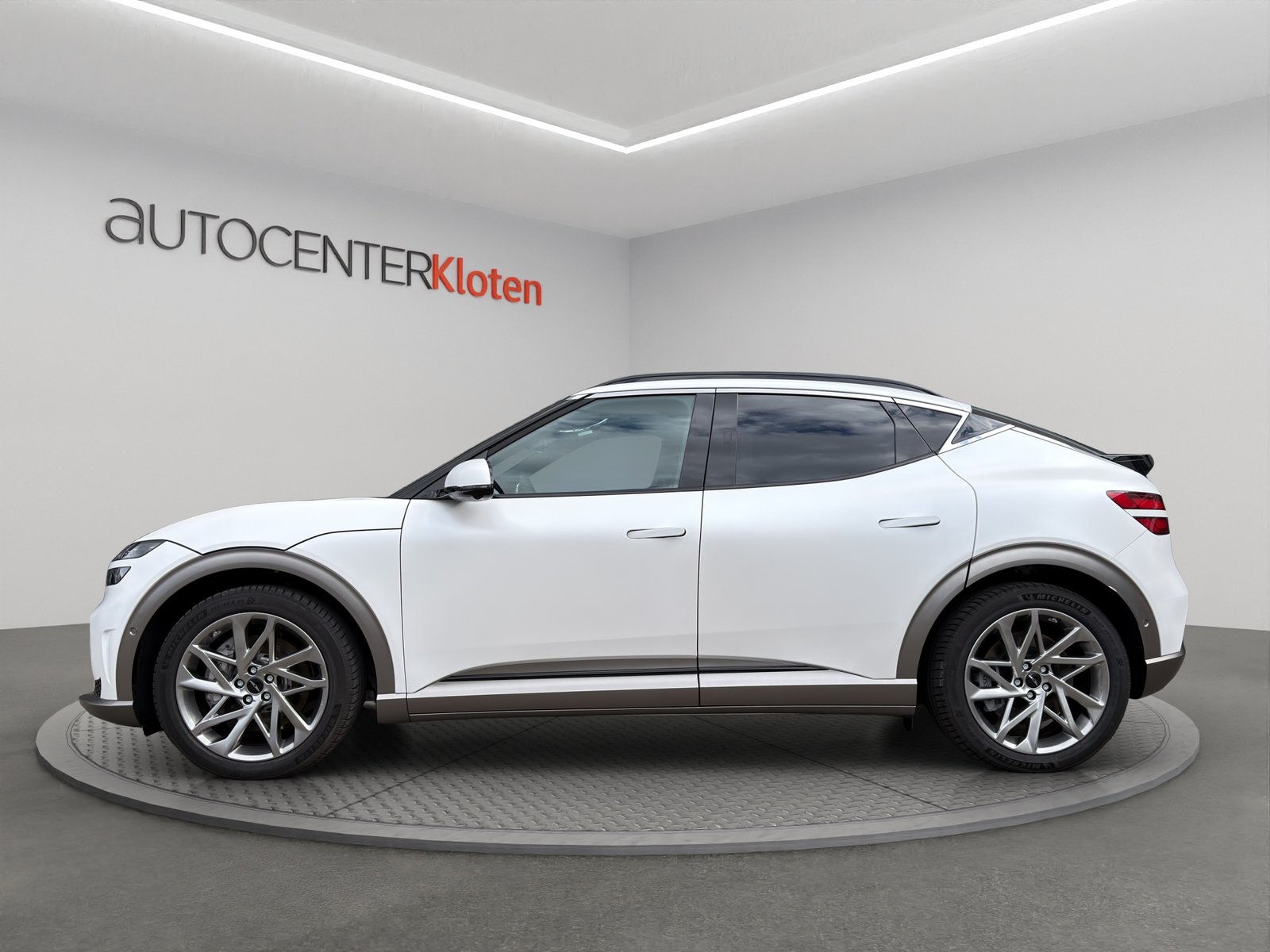 GENESIS GV60 Dual Motor Sport AWD, Electric, New car, Automatic - 3