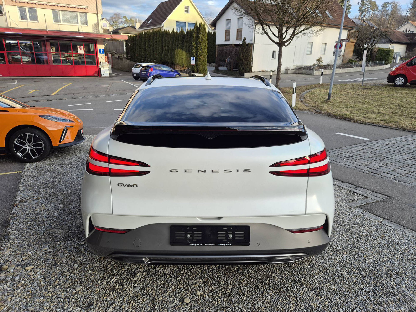 GENESIS GV60 Dual Motor Sport Plus 77.4 kWh AWD 489, Électrique, Occasion / Utilisé, Automatique - 4