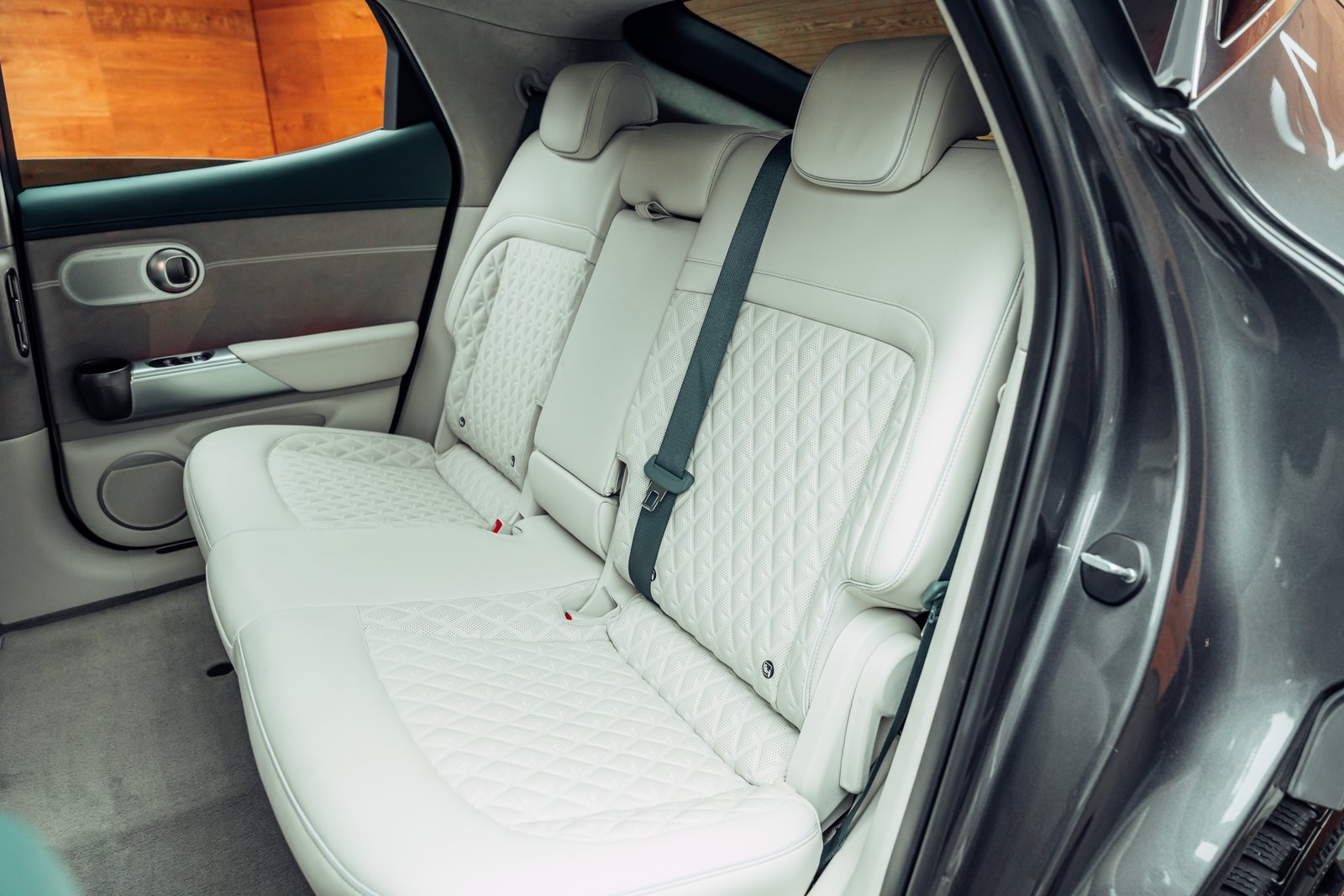 GENESIS GV60 77.4 kWh Sport Plus AWD, Elektro, Occasion / Gebraucht, Automatik - 7