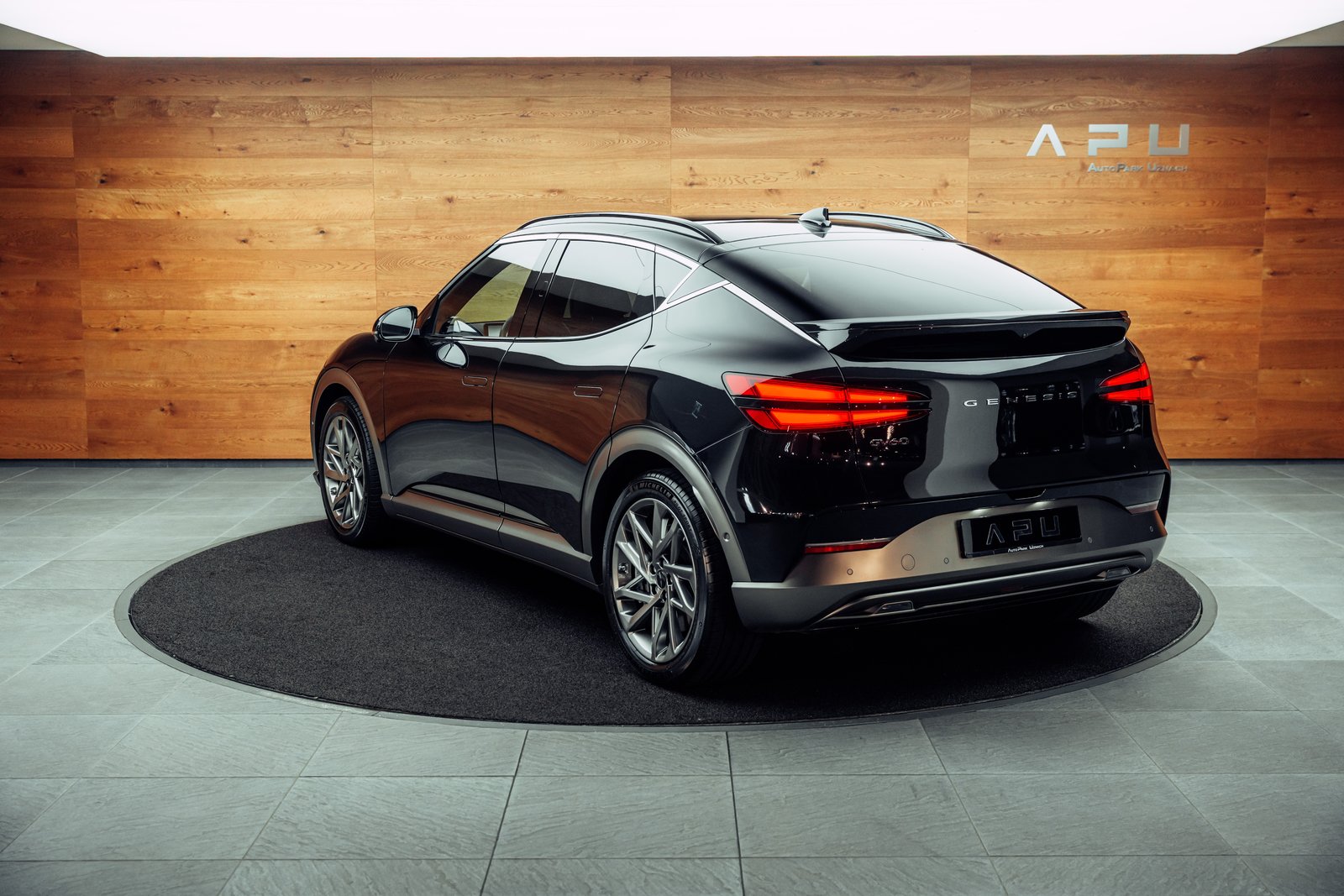 GENESIS GV60 77.4 kWh Sport AWD, Électrique, Occasion / Utilisé, Automatique - 3