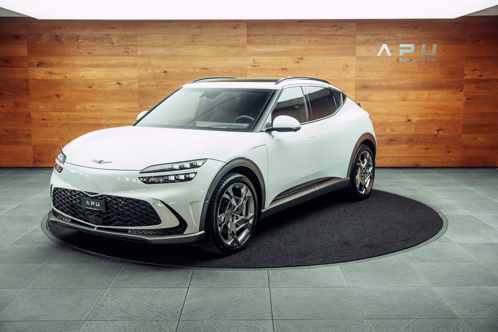 GENESIS GV60 77.4 kWh Sport Plus AWD, Electric, Second hand / Used, Automatic - 4