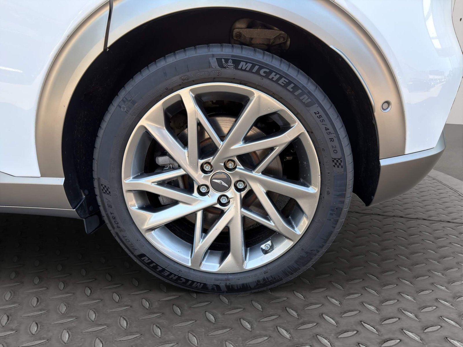 GENESIS GV60 Dual Motor Sport AWD, Elektro, Occasion / Gebraucht, Automatik - 6