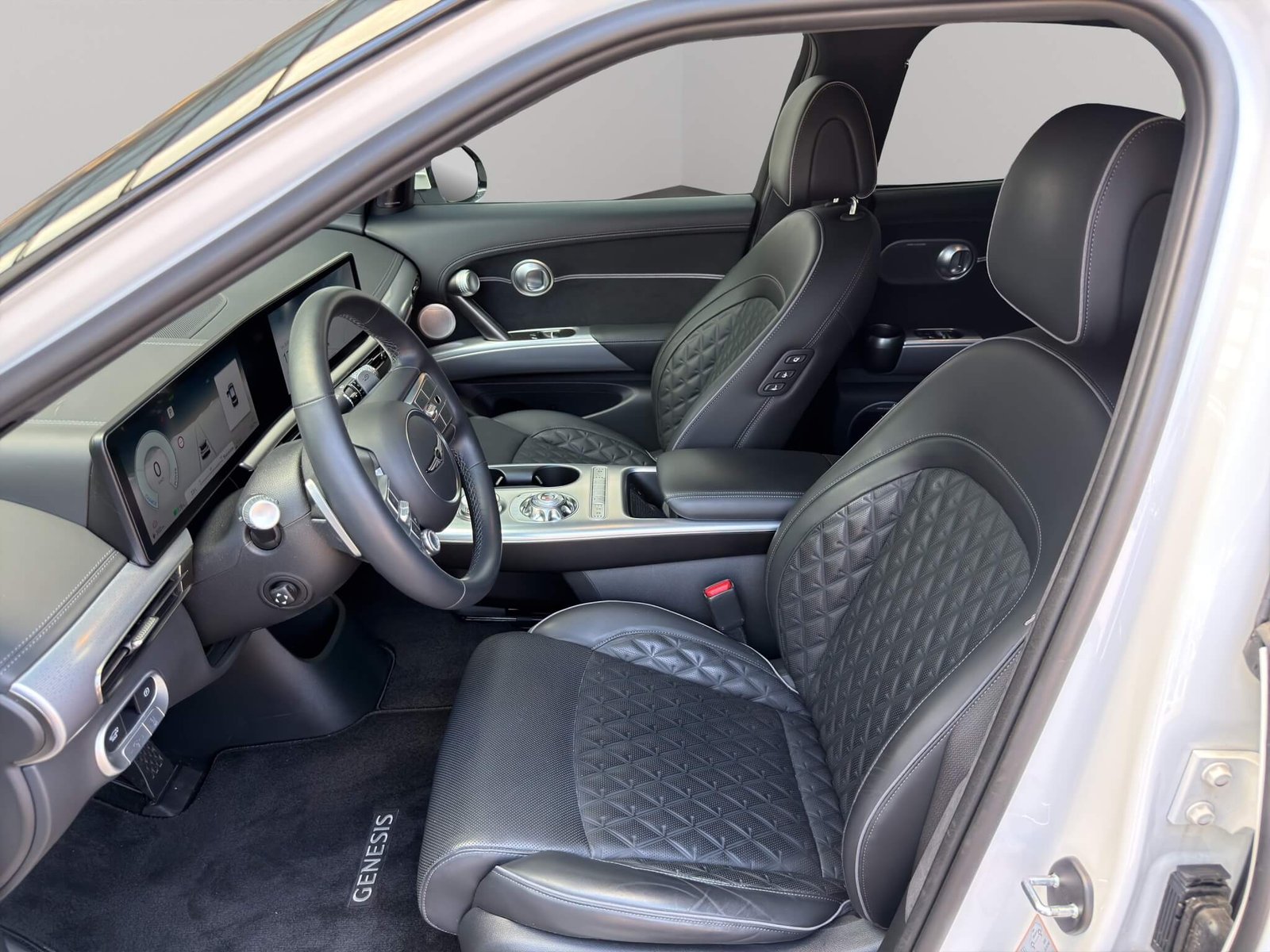 GENESIS GV60 Dual Motor Sport AWD, Elektro, Occasion / Gebraucht, Automatik - 7