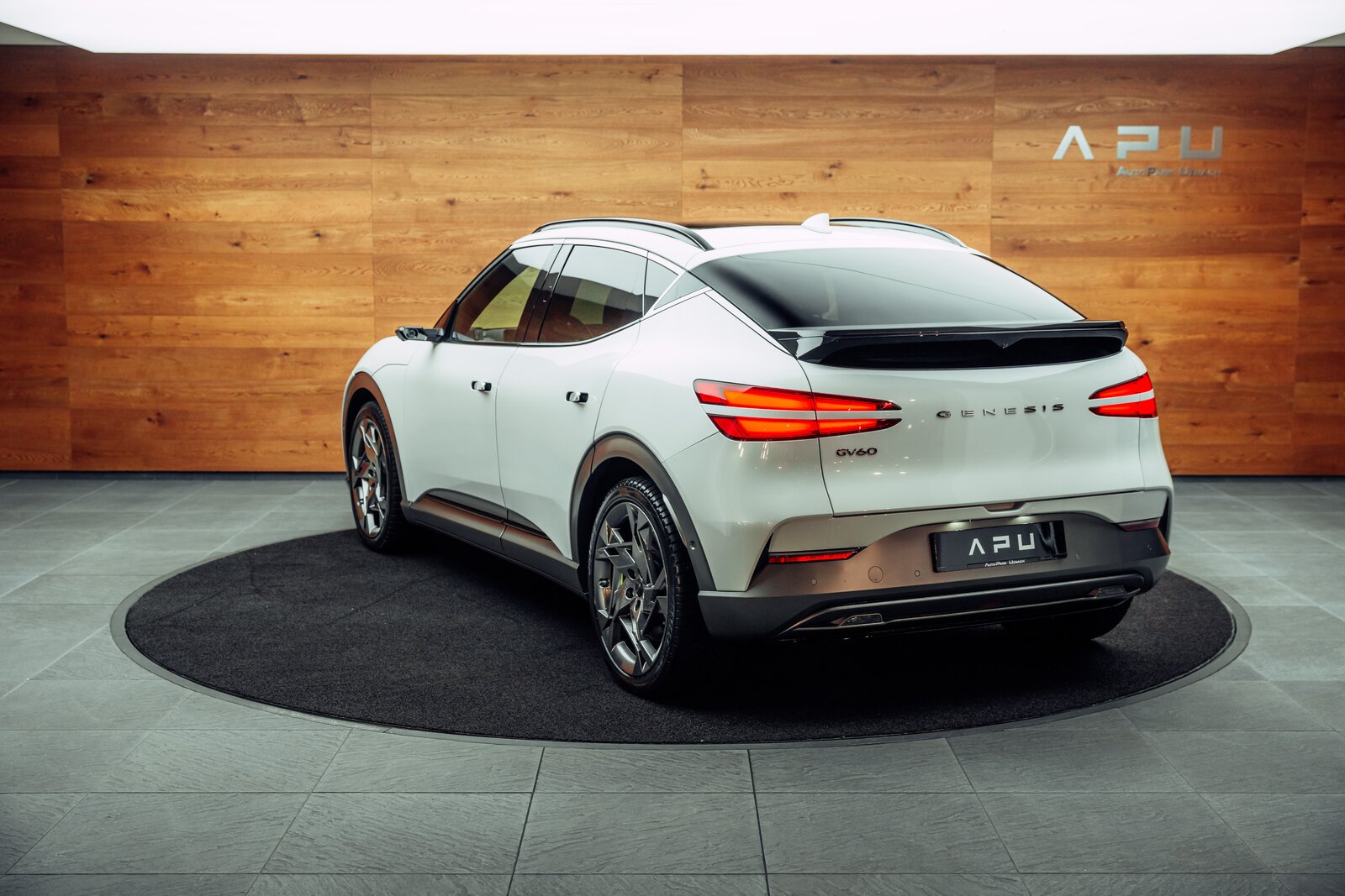 GENESIS GV60 77.4 kWh Sport Plus AWD, Électrique, Occasion / Utilisé, Automatique - 3