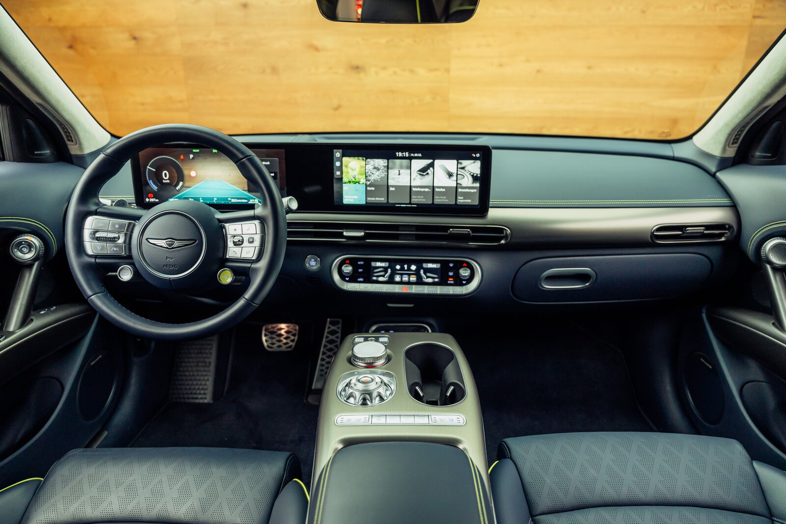 GENESIS GV60 77.4 kWh Sport Plus AWD Sao Paulo Lime, Électrique, Occasion / Utilisé, Automatique - 5