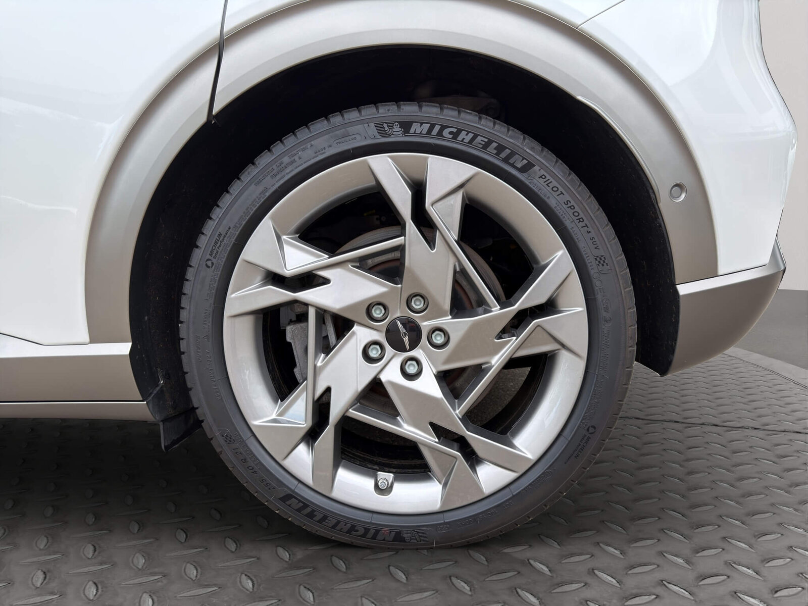 GENESIS GV60 Dual Motor Sport Plus AWD, Elektro, Occasion / Gebraucht, Automatik - 6