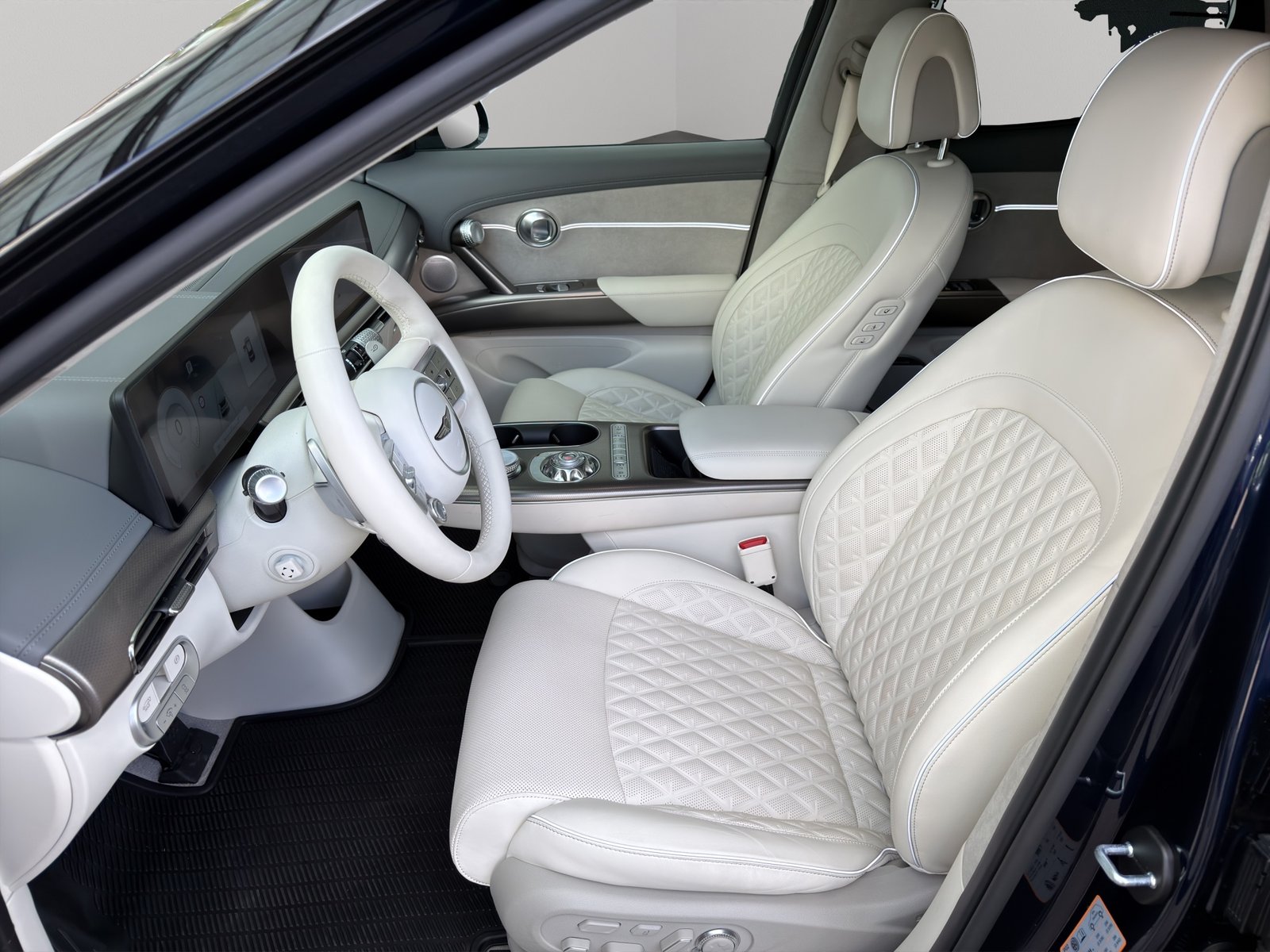 GENESIS GV60 Dual Motor Sport AWD, Électrique, Voiture de démonstration, Automatique - 7